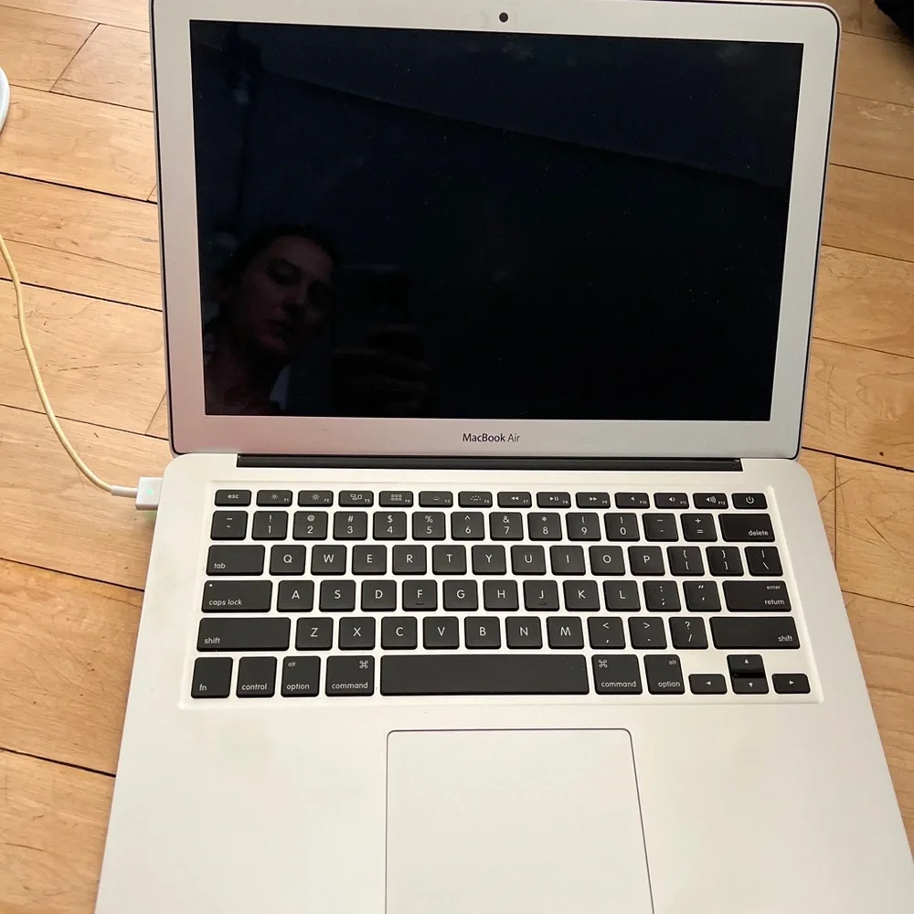 Apple MacBook Air 13 inch 2012